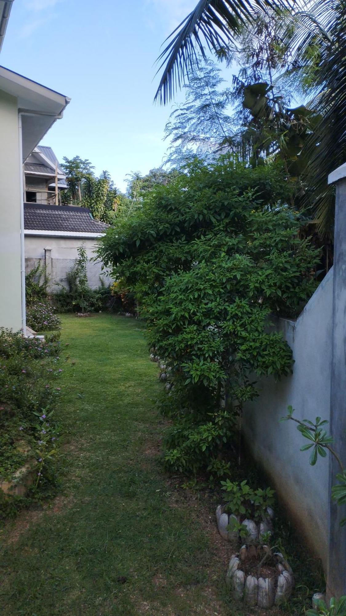 Dovass Self Catering Apartments Takamaka Ngoại thất bức ảnh
