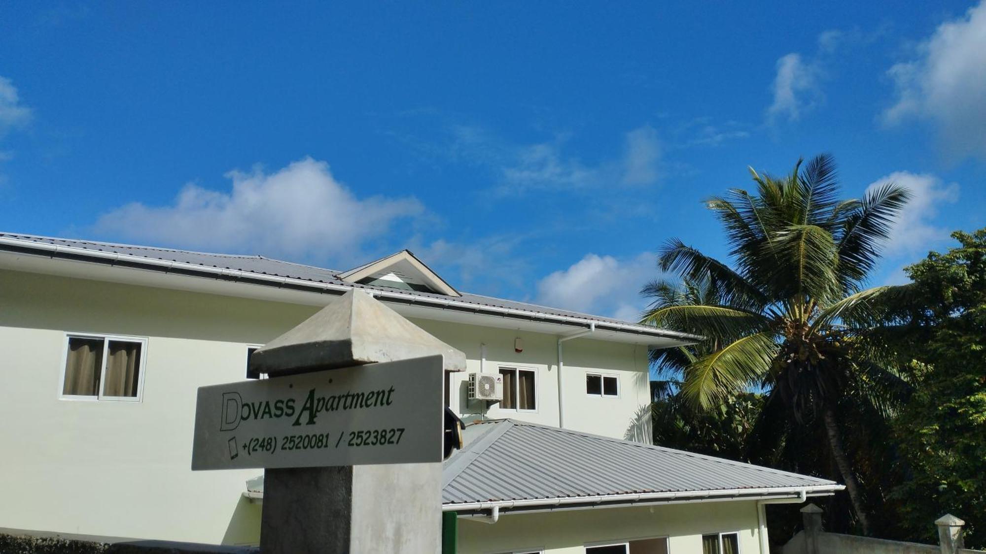 Dovass Self Catering Apartments Takamaka Ngoại thất bức ảnh