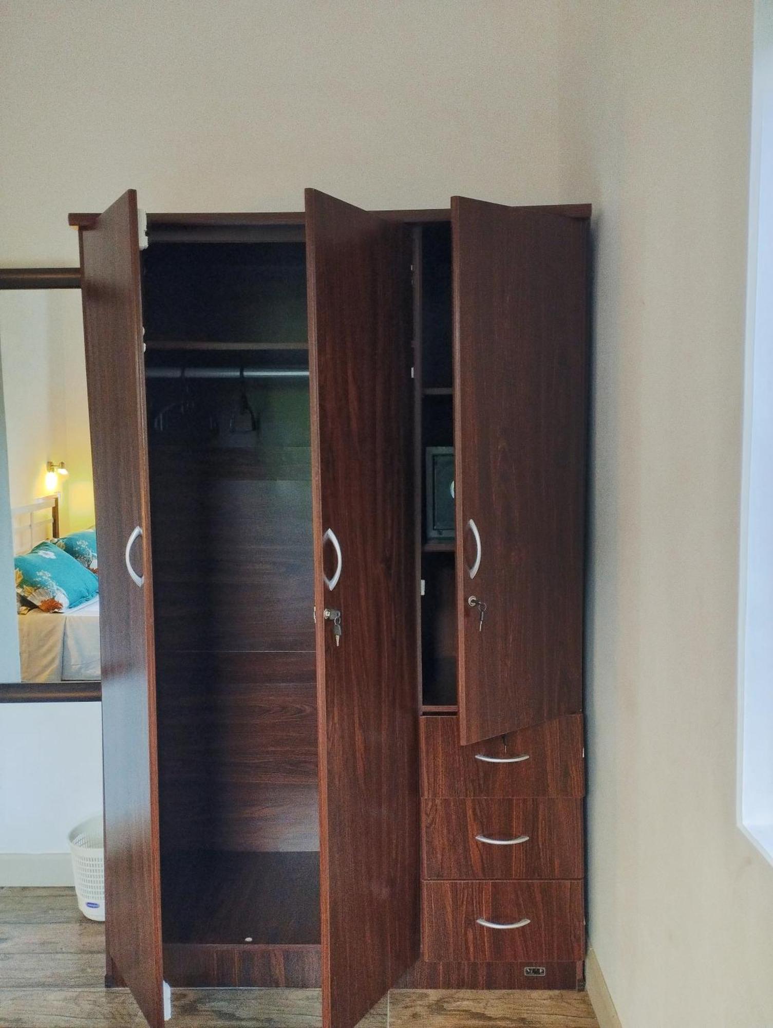 Dovass Self Catering Apartments Takamaka Ngoại thất bức ảnh