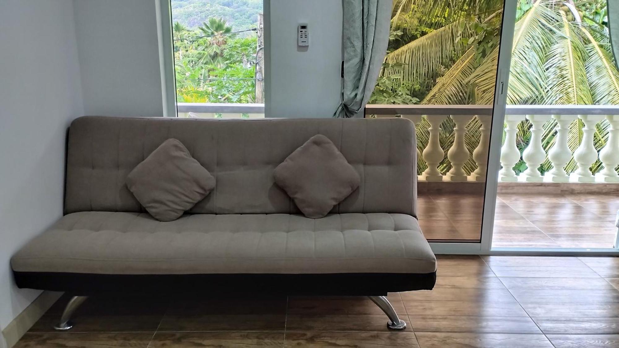 Dovass Self Catering Apartments Takamaka Phòng bức ảnh