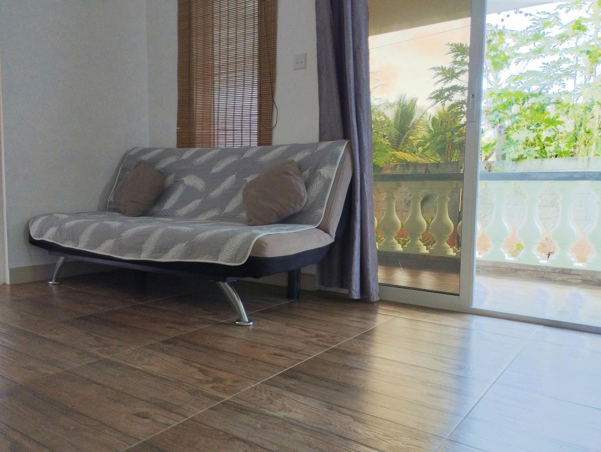 Dovass Self Catering Apartments Takamaka Ngoại thất bức ảnh