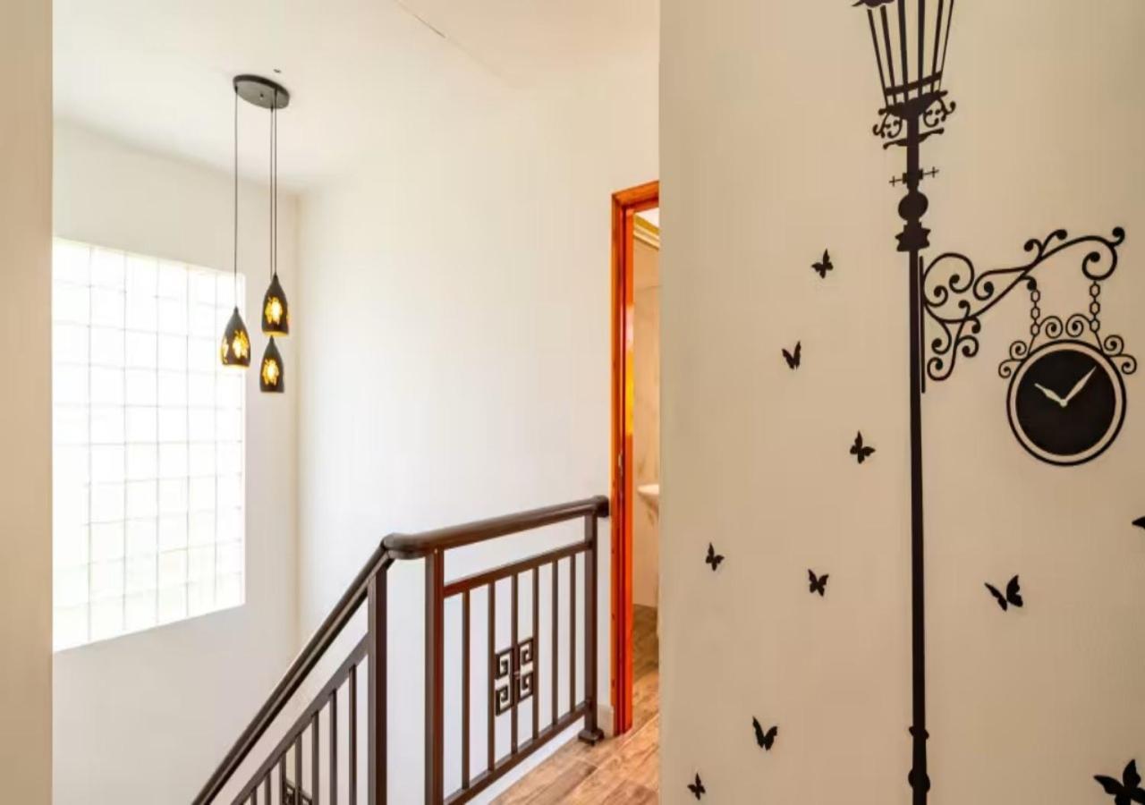 Dovass Self Catering Apartments Takamaka Ngoại thất bức ảnh